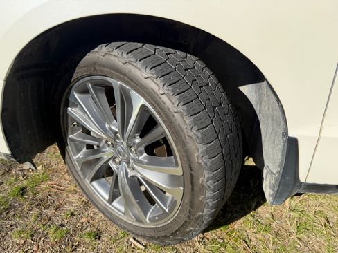 Used 2017 Acura MDX SH-AWD w/ Technology Package image 8