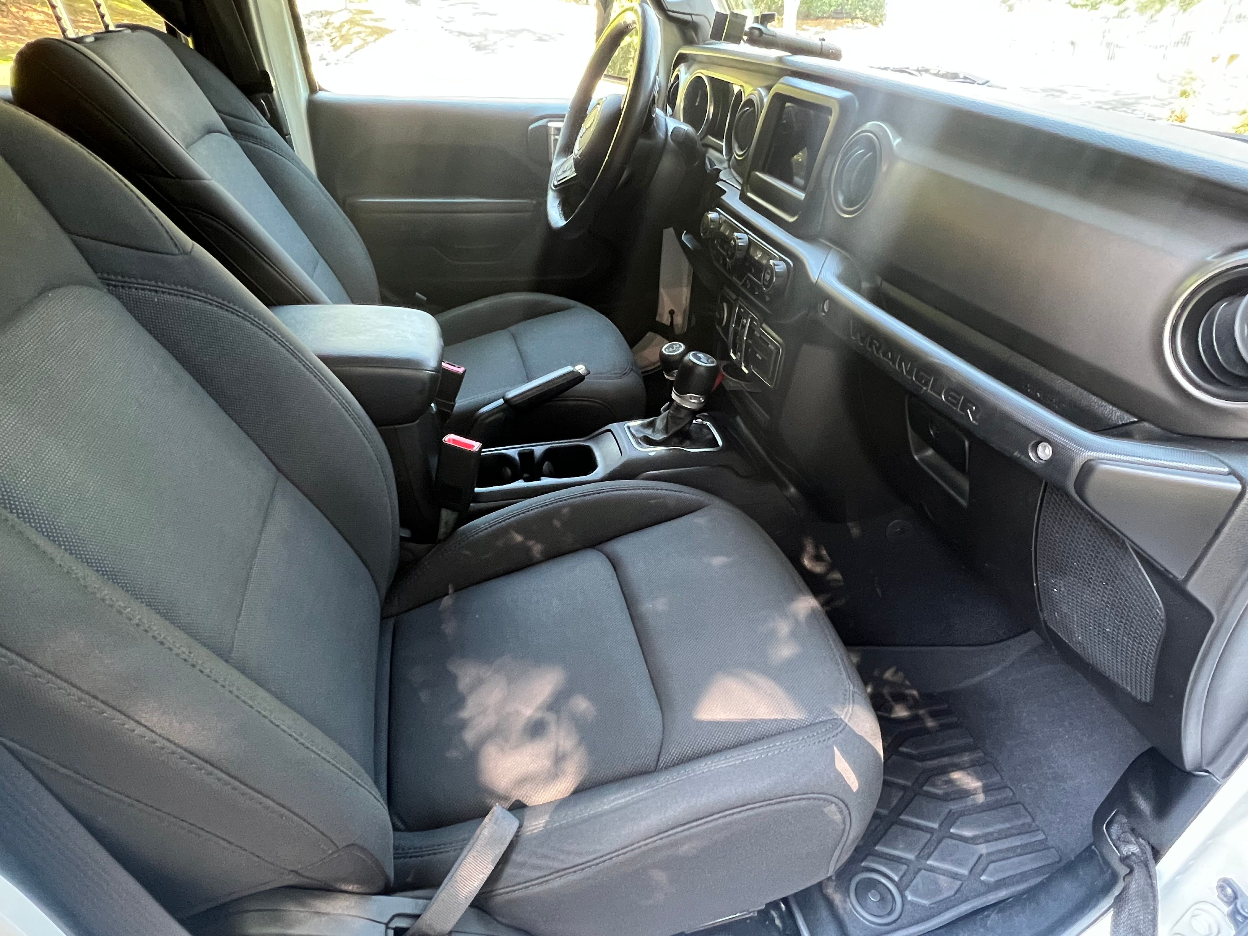 Used 2020 Jeep Wrangler Unlimited Sport AWD/4WD image 11