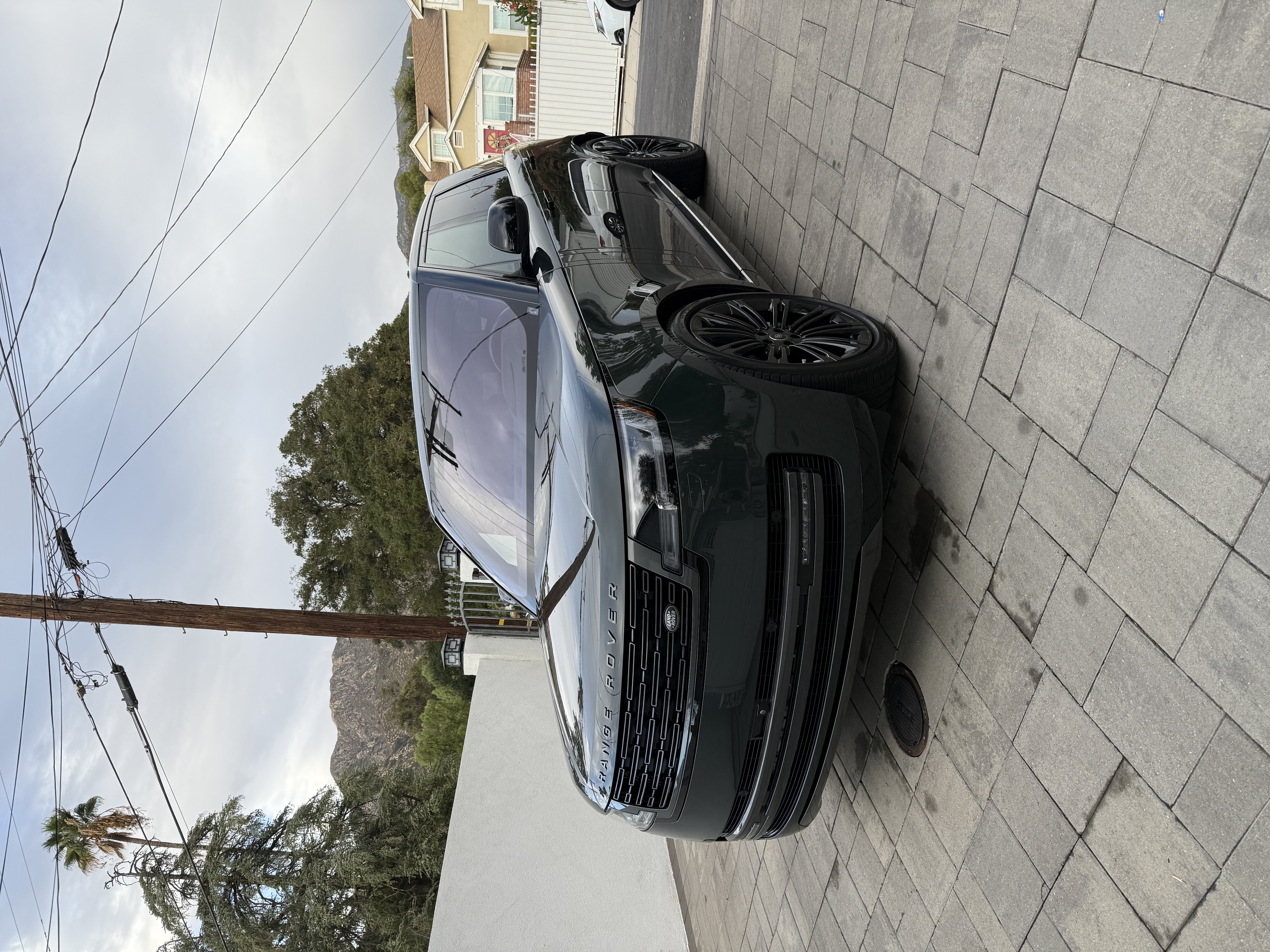 Used 2023 Land Rover Range Rover SE AWD/4WD image 5