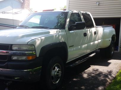 Used 2001 Chevrolet Silverado 3500 LS w/ Off-Road Skid Plate Pkg