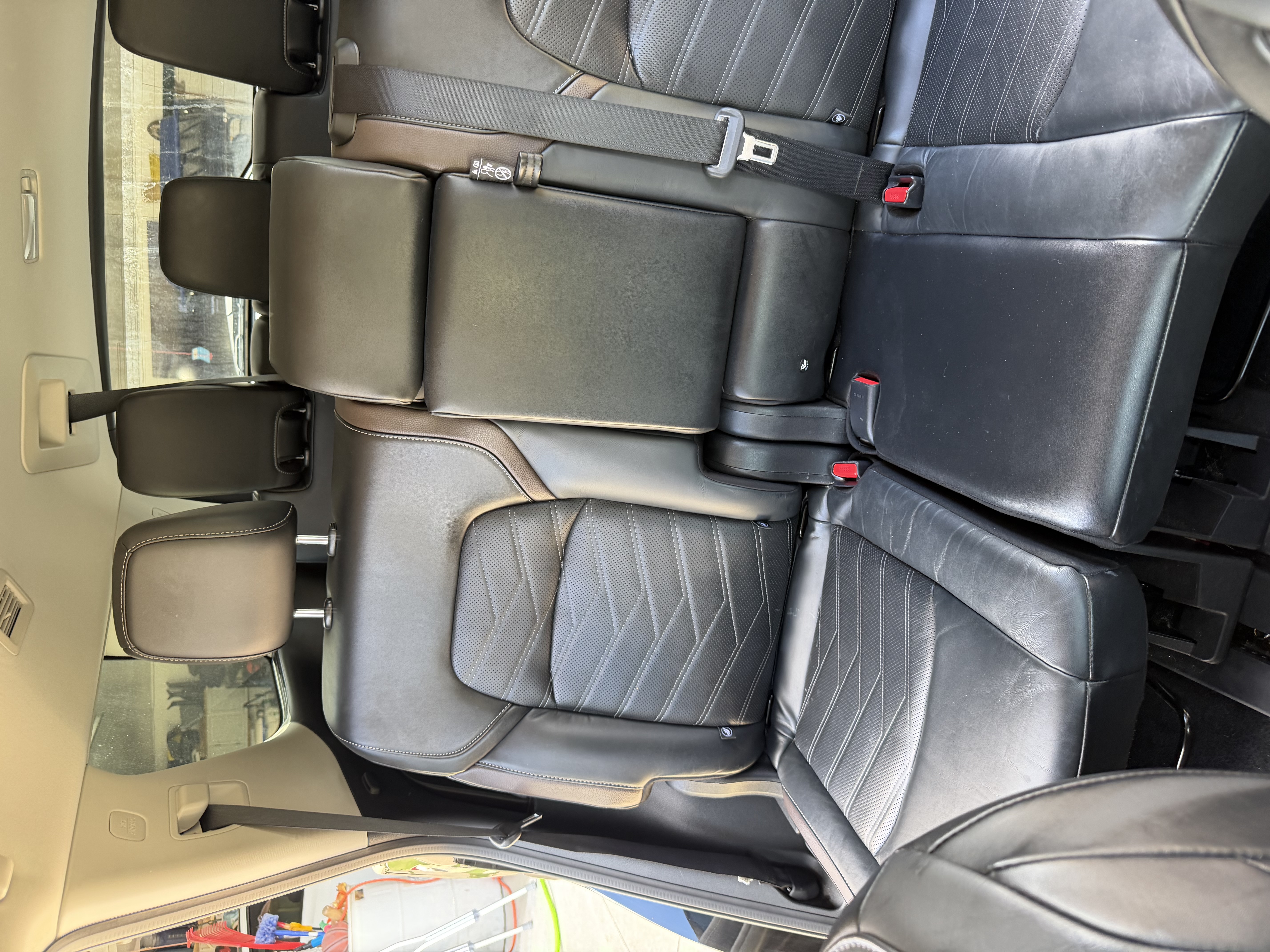 Used 2022 Nissan Pathfinder Platinum w/ Cargo Package AWD/4WD image 10