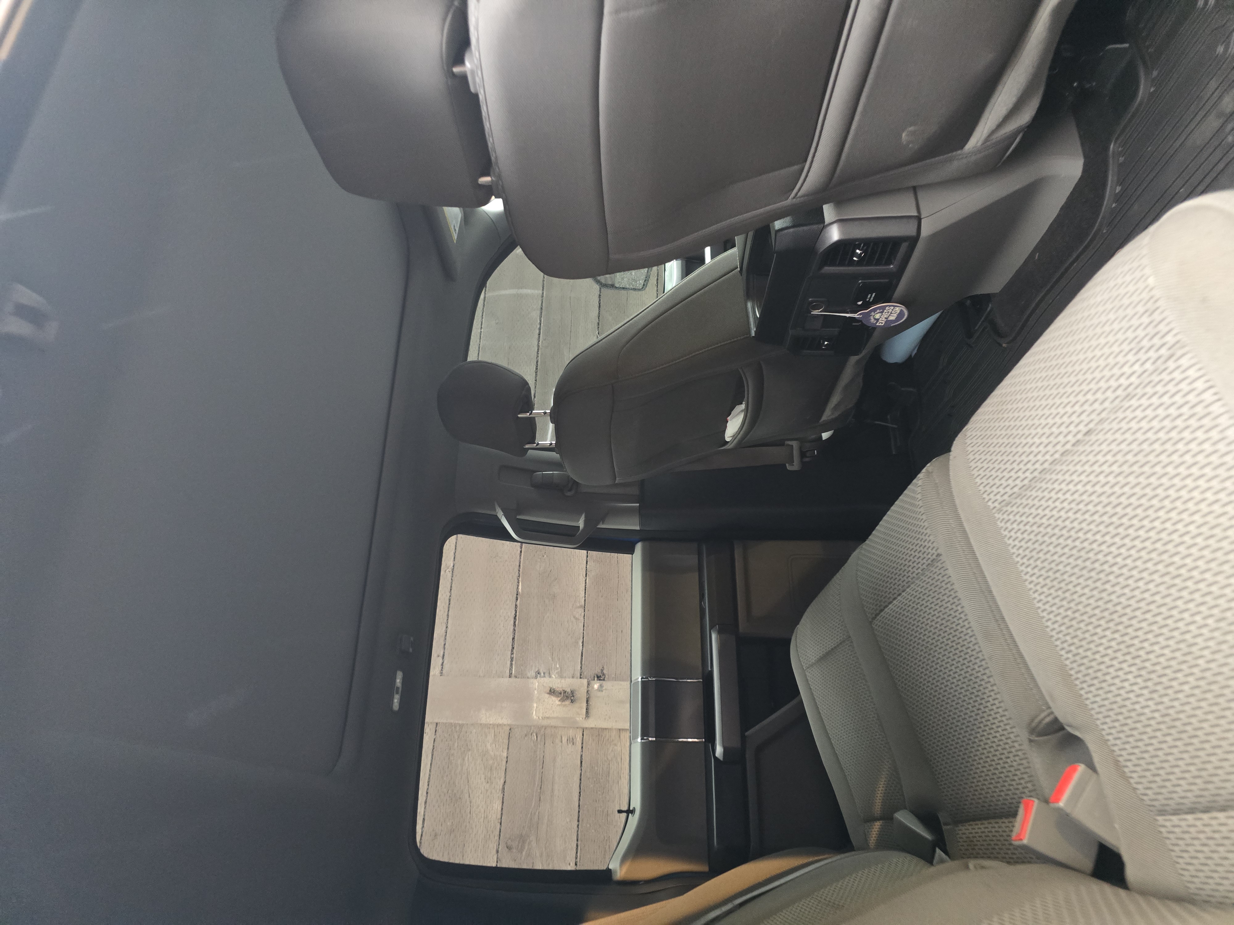 Used 2019 Ford F150 XLT w/ Equipment Group 302A Luxury AWD/4WD image 6