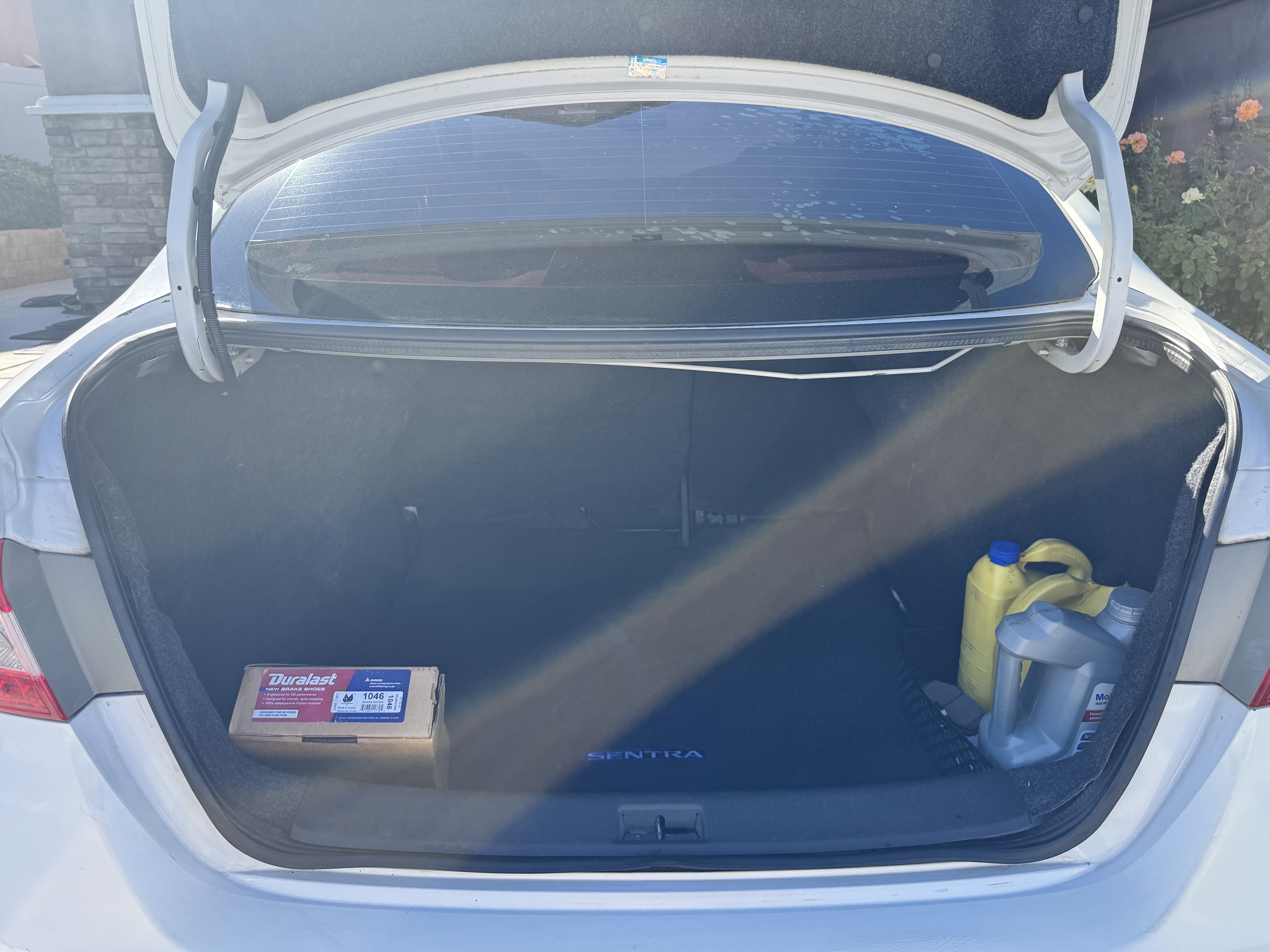 Used 2014 Nissan Sentra SV FWD image 9