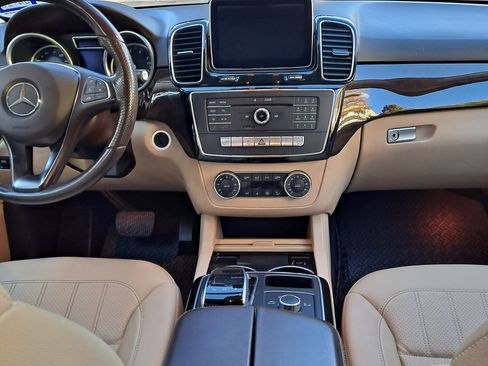 Used 2016 Mercedes-Benz GLE 350 image 10