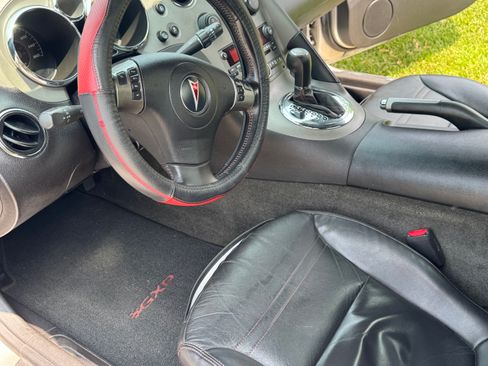 Used 2007 Pontiac Solstice GXP w/ Premium Package image 13