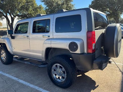 Used 2008 HUMMER H3 Alpha image 2