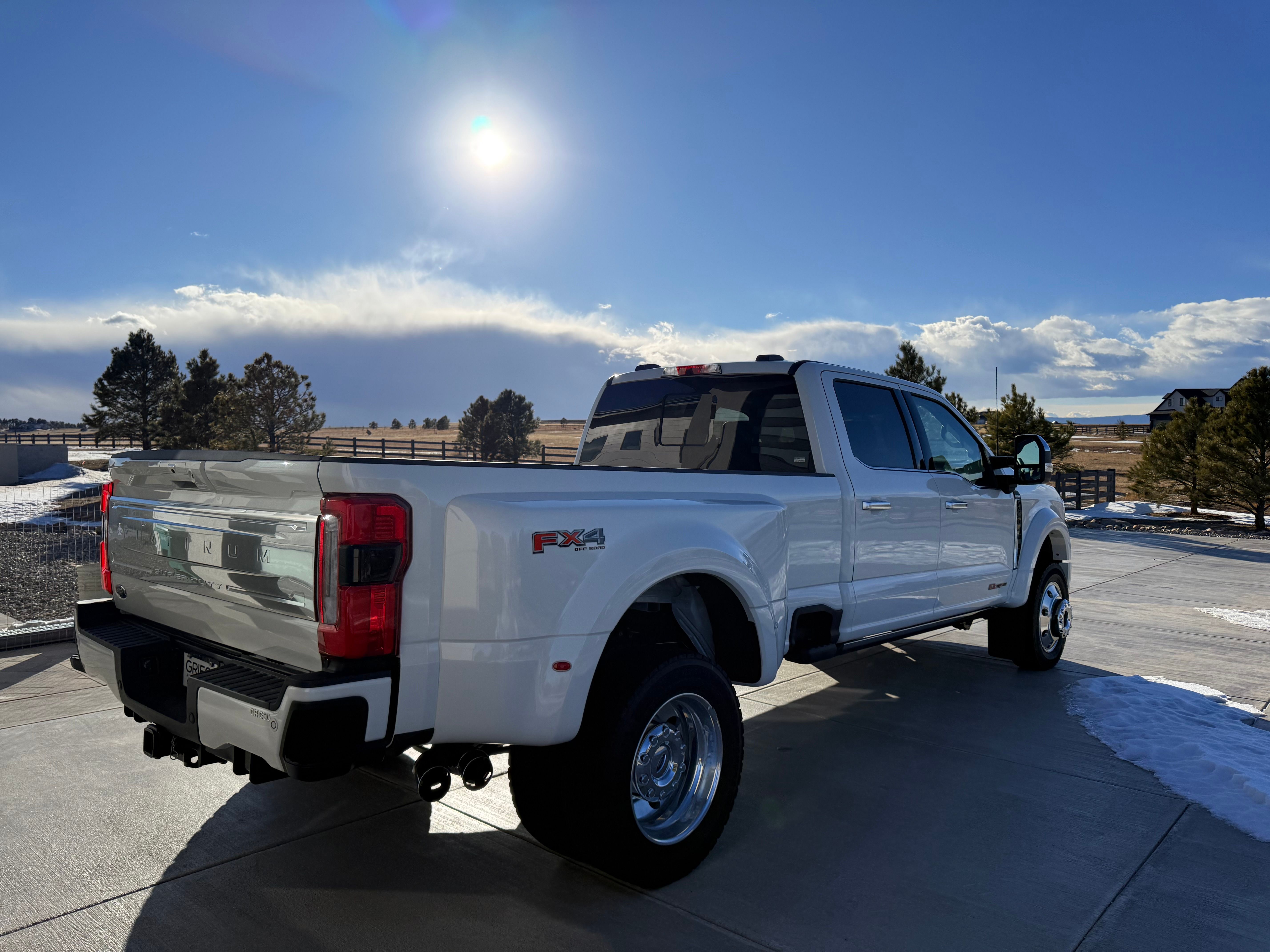 Used 2025 Ford F450 Platinum w/ Platinum Plus Package AWD/4WD image 12