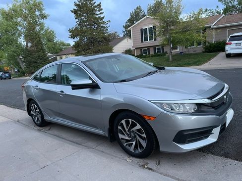 Used 2016 Honda Civic EX image 9