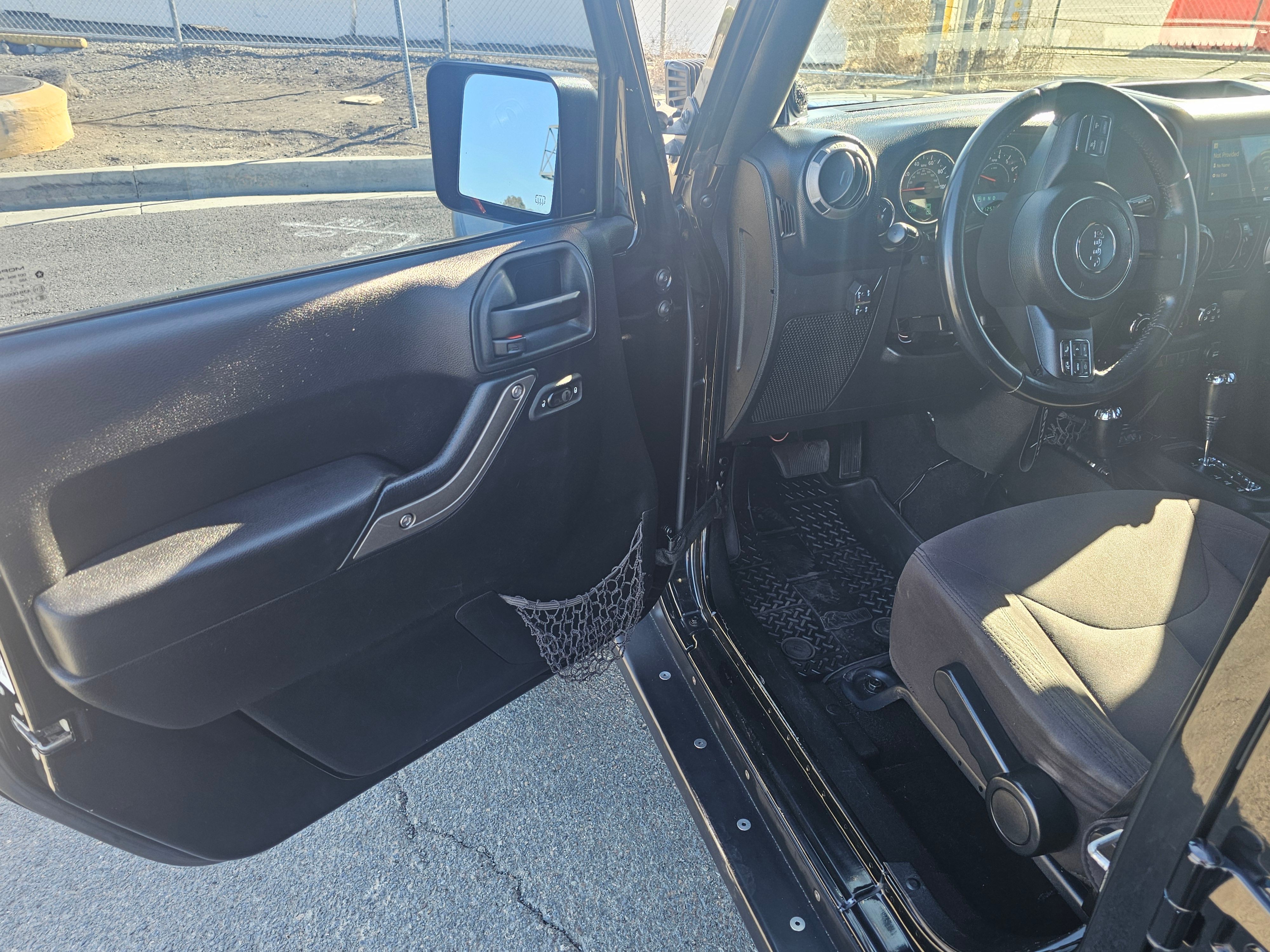 Used 2014 Jeep Wrangler Unlimited Sport w/ Quick Order Package 24S AWD/4WD image 11
