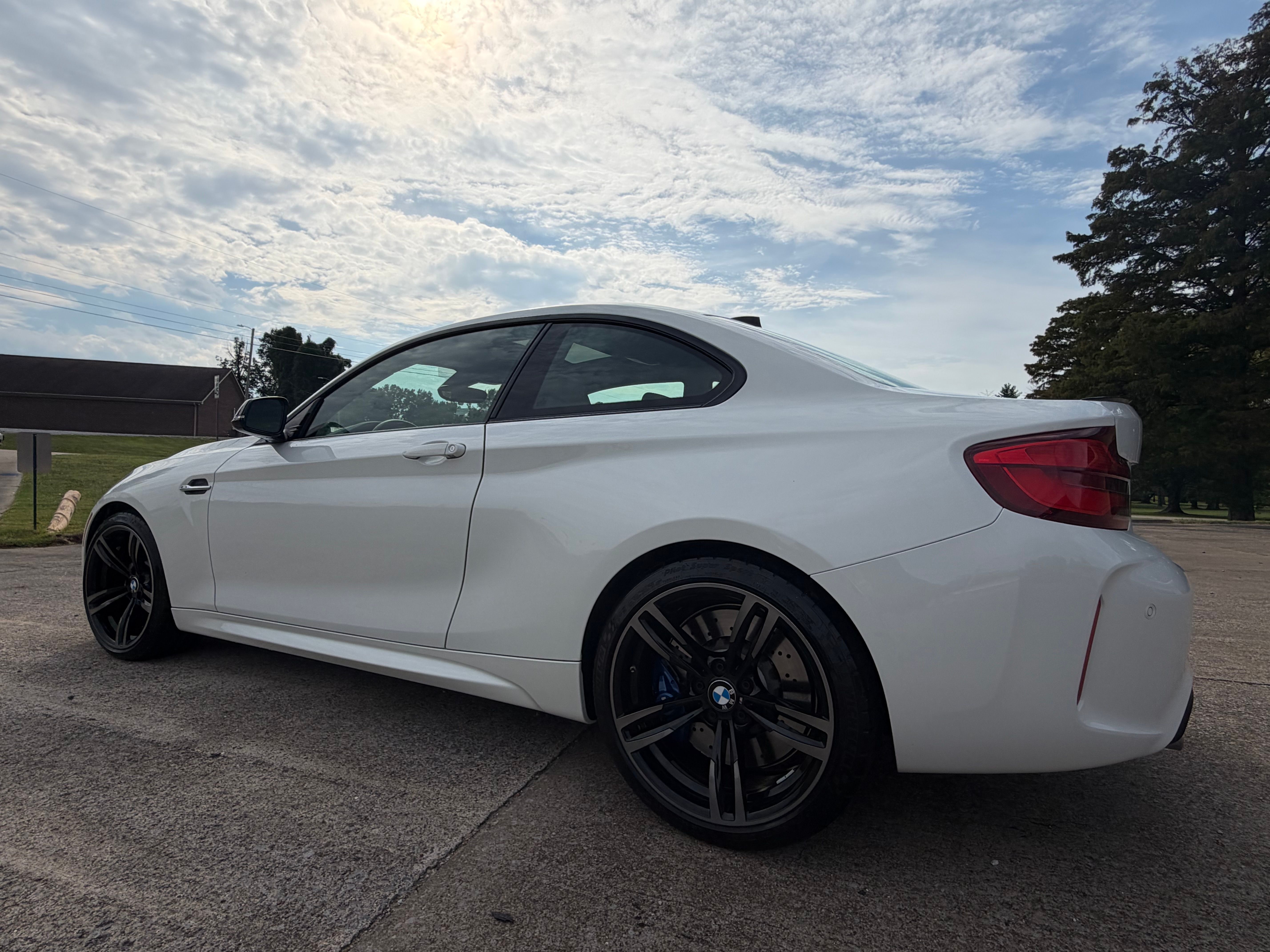 Used 2018 BMW M2 RWD image 13