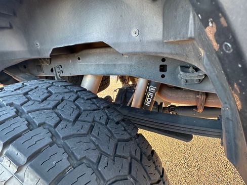 Used 2022 Ford F350 Platinum image 12