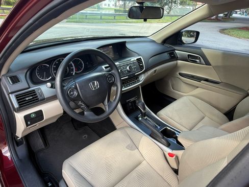 Used 2015 Honda Accord LX image 15