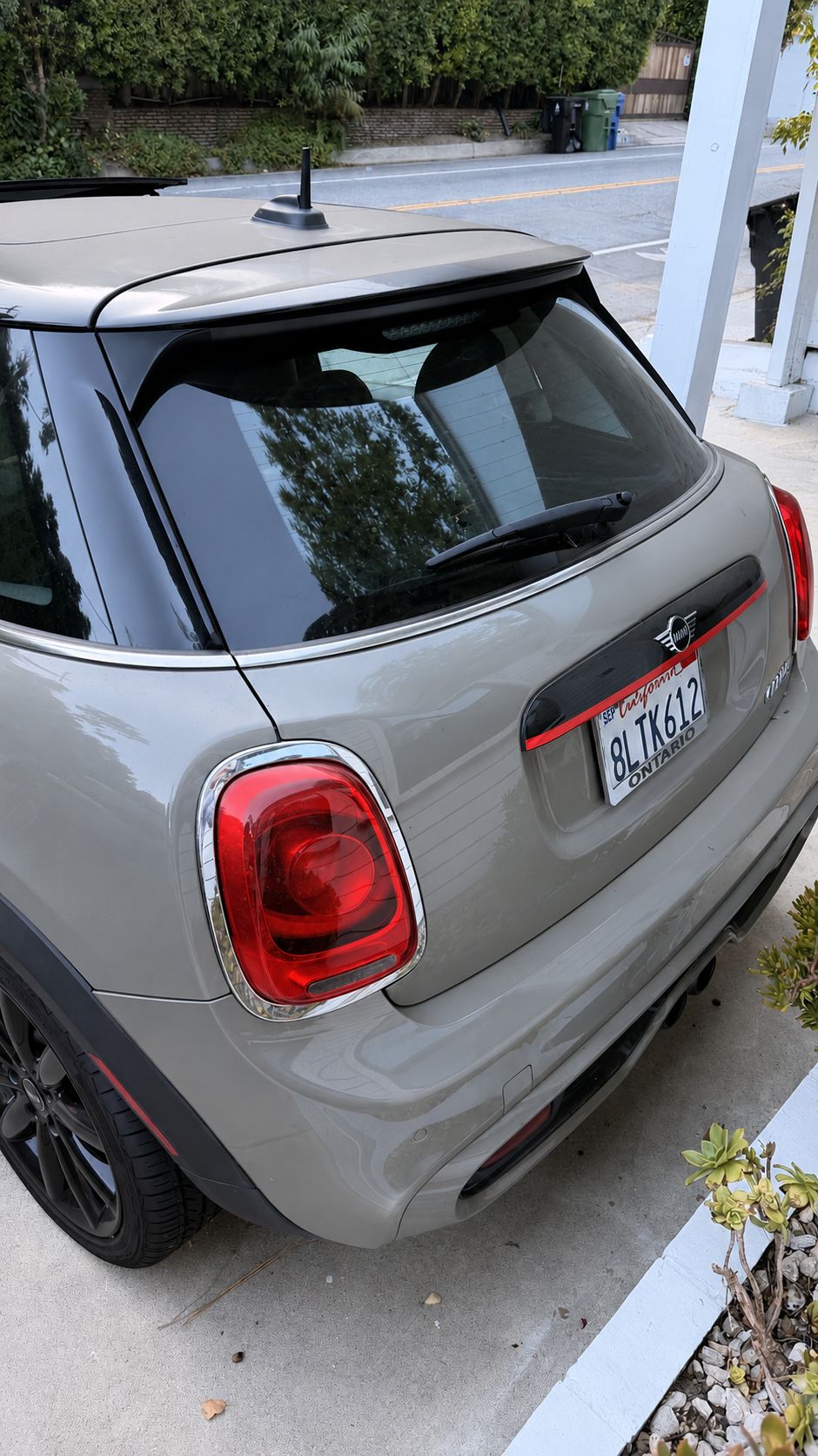 Used 2019 MINI Cooper S w/ Signature Upholstery Package FWD image 5