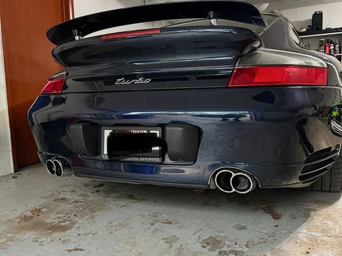 Used 2001 Porsche 911 Turbo AWD/4WD image 8