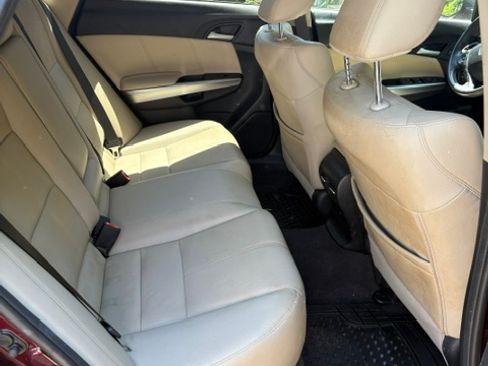 Used 2015 Honda Crosstour EX-L image 3