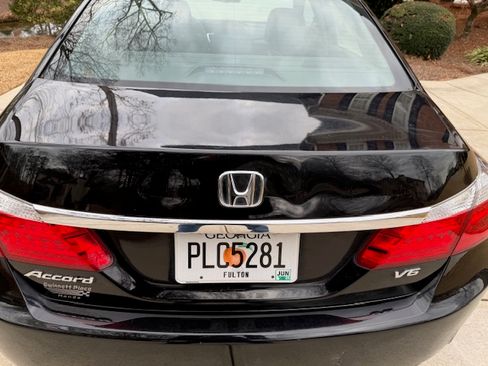 Used 2015 Honda Accord EX-L image 14