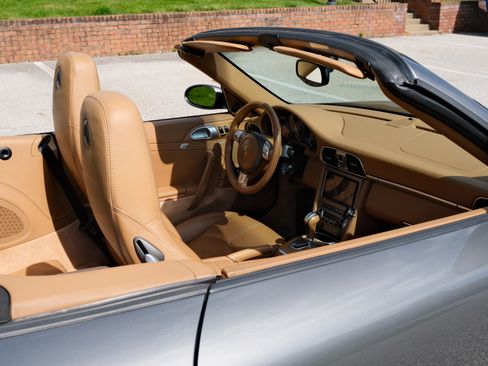 Used 2008 Porsche 911 Carrera S RWD image 25
