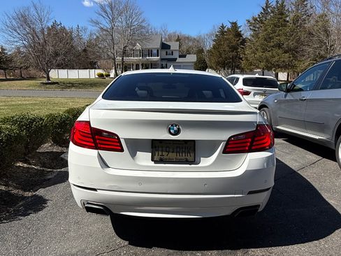 Used 2012 BMW 550i xDrive Sedan image 5
