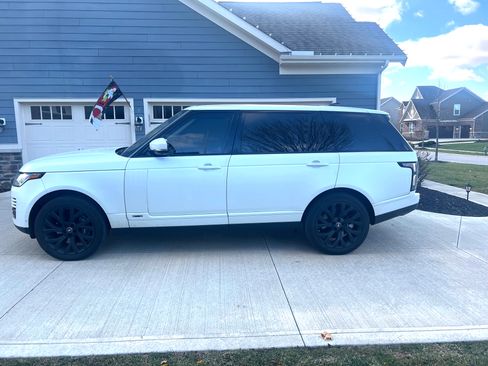 Used 2020 Land Rover Range Rover Long Wheelbase HSE image 2
