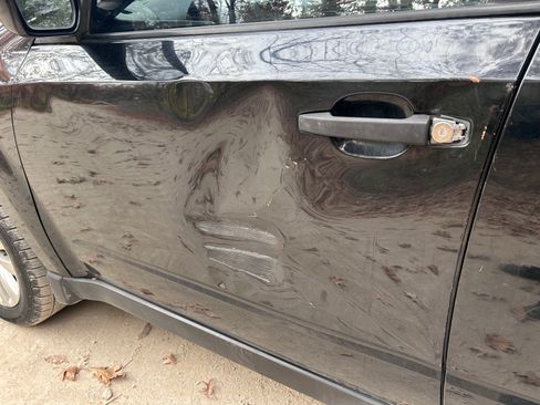 Used 2011 Subaru Forester 2.5X w/ Alloy Wheel Value Pkg image 1