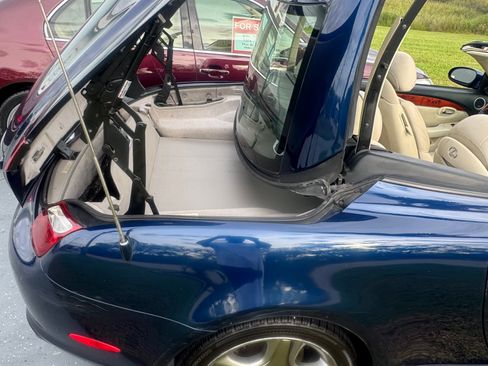 Used 2006 Lexus SC 430 Convertible RWD image 20