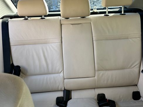 Used 2011 BMW 335i xDrive 335i xDrive Sedan 4D image 21