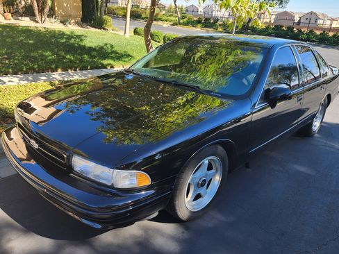 Used 1994 Chevrolet Impala SS image 9