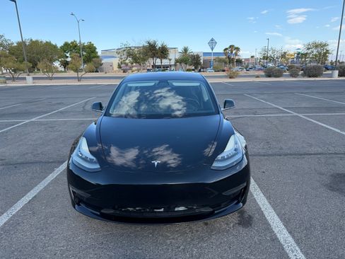 Used 2018 Tesla Model 3 Long Range AWD/4WD image 2