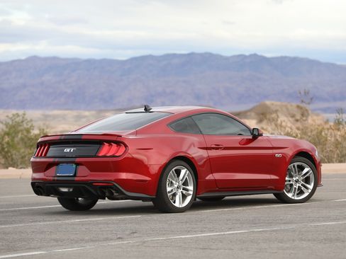 Used 2021 Ford Mustang GT Premium w/ Equipment Group 401A image 2