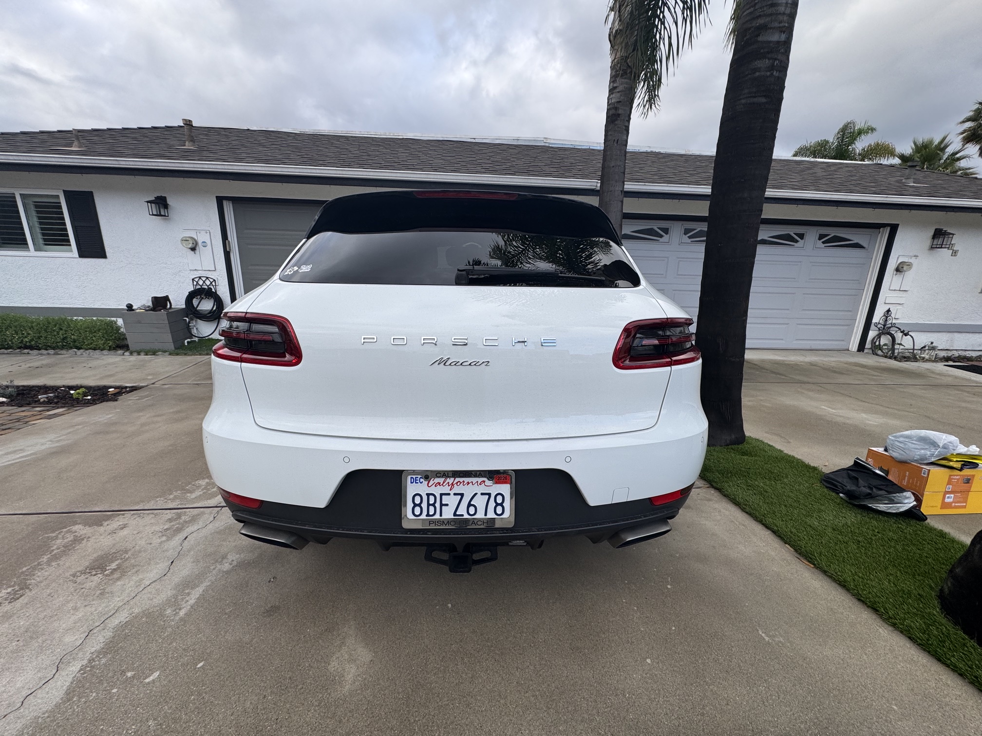Used 2018 Porsche Macan Sport Edition AWD/4WD image 6