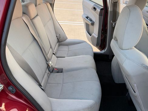 Used 2011 Subaru Forester 2.5X w/ Popular Equipment Group 1A image 9