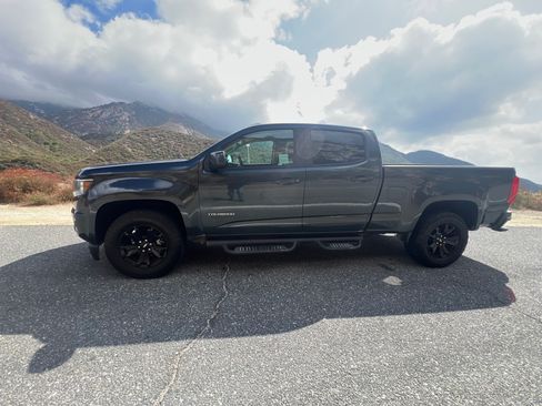 Used 2017 Chevrolet Colorado Z71 image 5