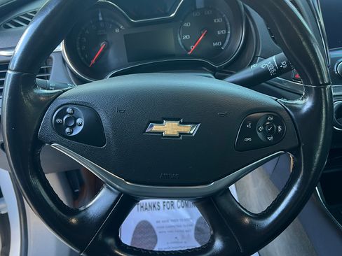 Used 2016 Chevrolet Impala LT image 22