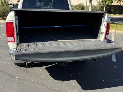 Used 2016 RAM 1500 Laramie w/ Convenience Group image 14