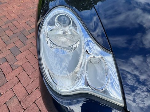 Used 2003 Porsche 911 Turbo image 8