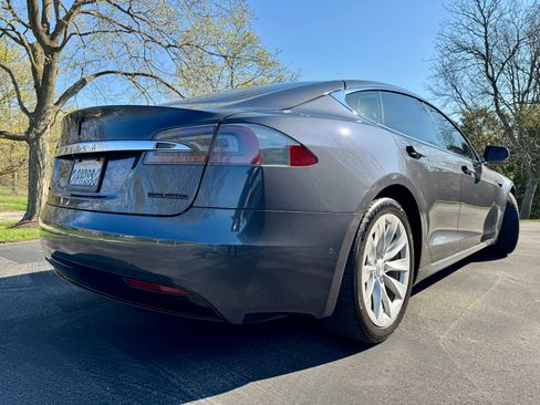 Used 2017 Tesla Model S 90D AWD/4WD image 21