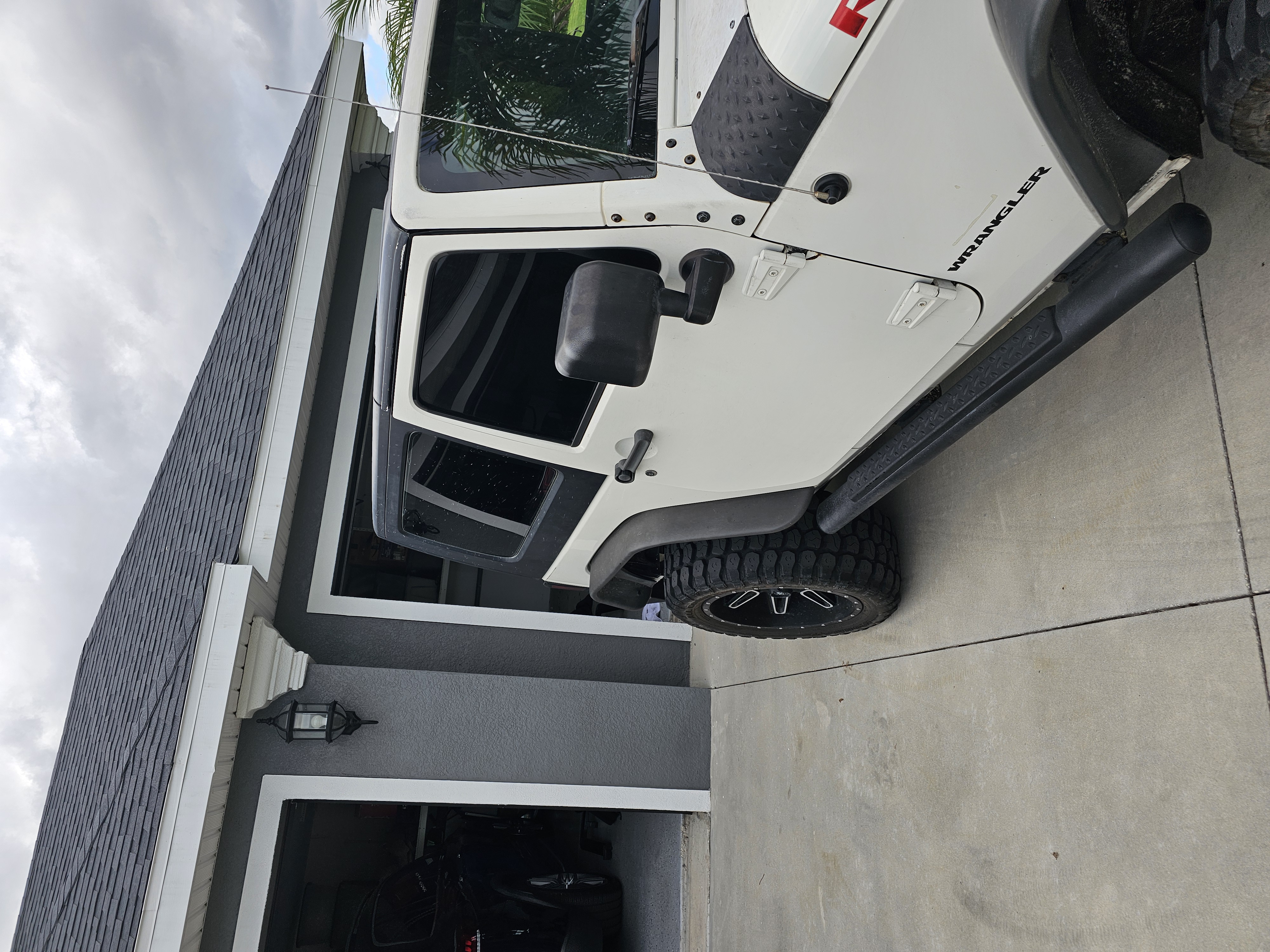 Used 2007 Jeep Wrangler Rubicon w/ Dual Top Group AWD/4WD image 16