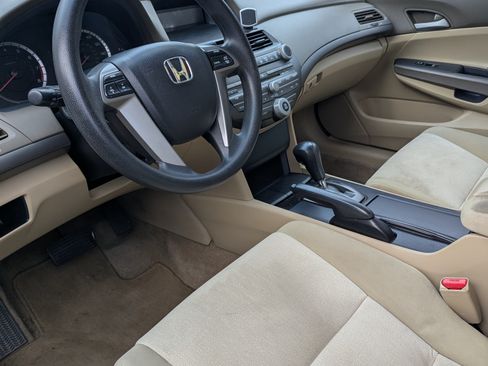 Used 2010 Honda Accord LX-P image 10