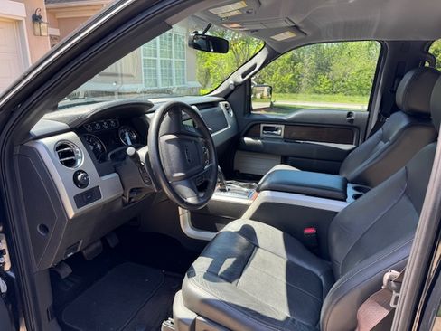 Used 2014 Ford F150 Lariat w/ Equipment Group 501A Mid image 11