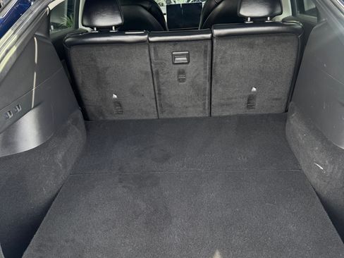 Used 2021 Tesla Model Y Long Range image 12