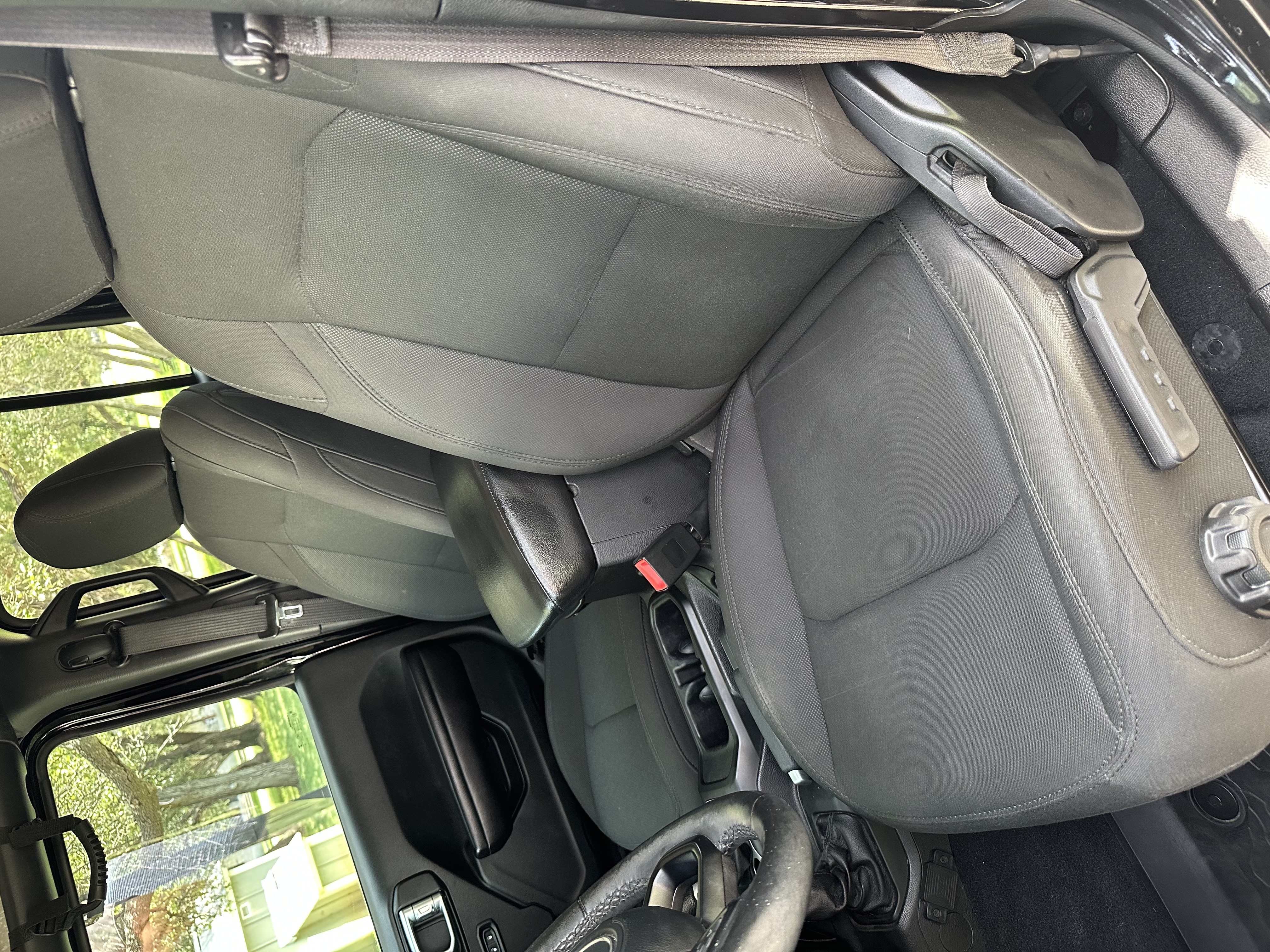 Used 2018 Jeep Wrangler Unlimited Sport S AWD/4WD image 16