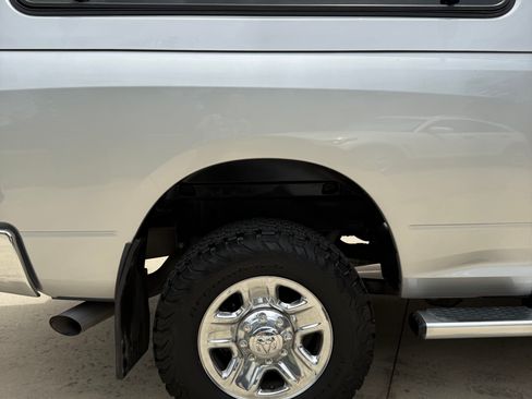 Used 2017 RAM 2500 Tradesman w/ Chrome Appearance Group AWD/4WD image 19