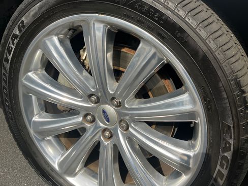 Used 2015 Ford Flex Limited w/ Equipment Group 301A image 4