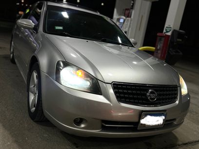 Used 2006 Nissan Altima 3.5 SE w/ (R02) Sport Plus Pkg