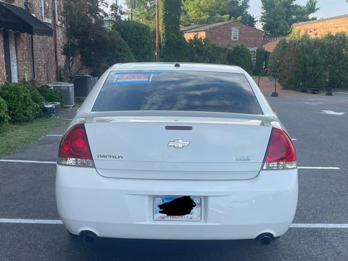 Used 2006 Chevrolet Impala SS w/ Convenience Package FWD image 5