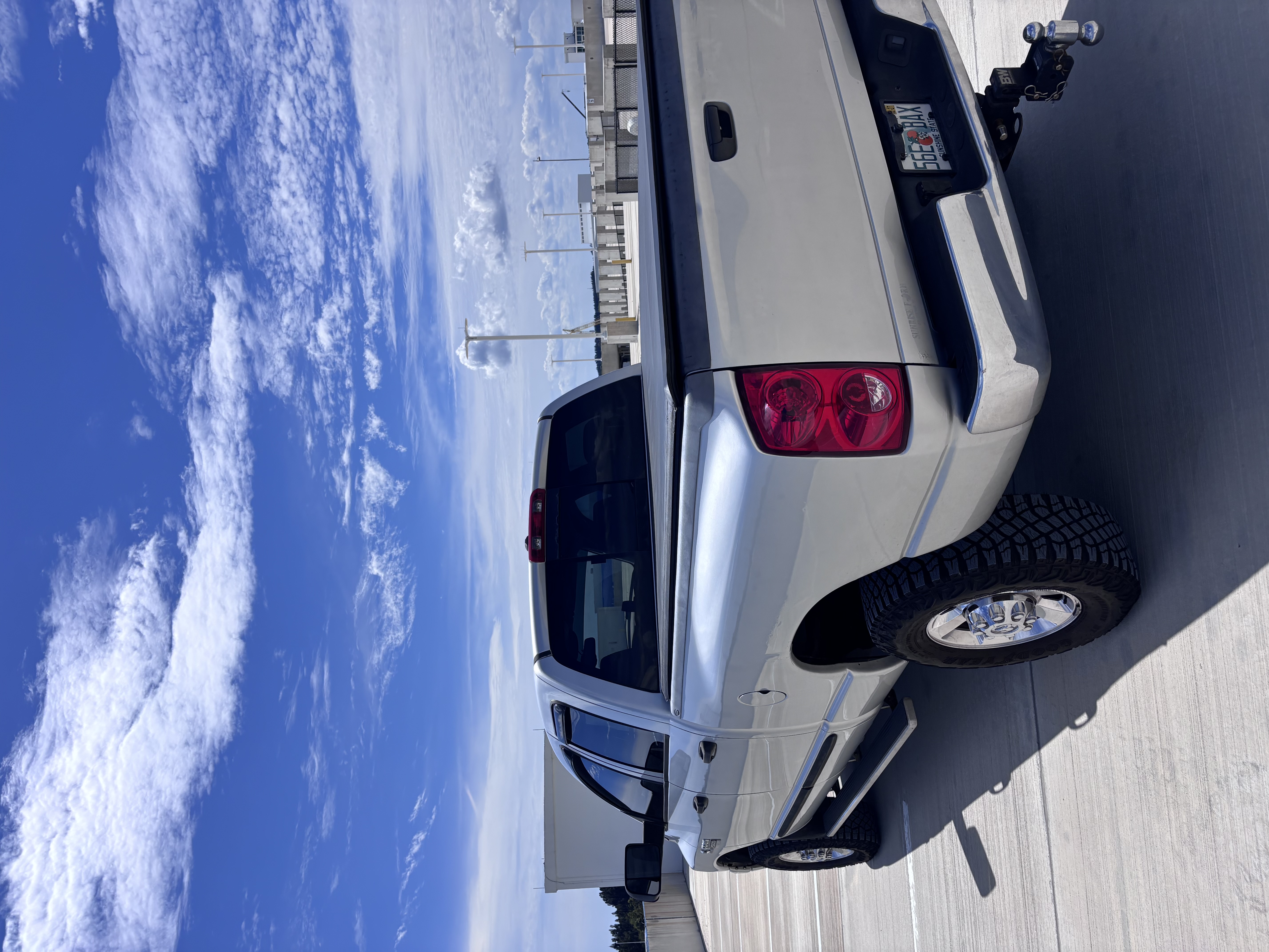 Used 2007 Dodge Ram 2500 Truck SLT AWD/4WD image 11
