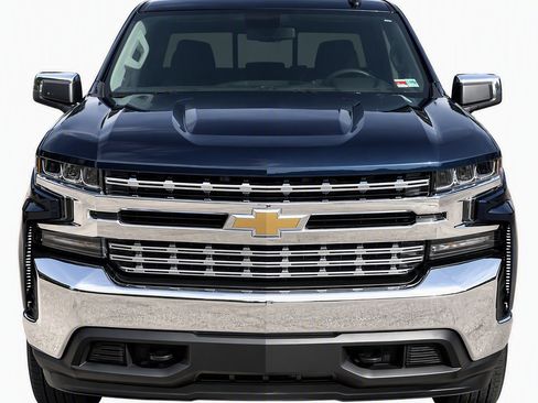 Used 2022 Chevrolet Silverado 1500 LT AWD/4WD image 2