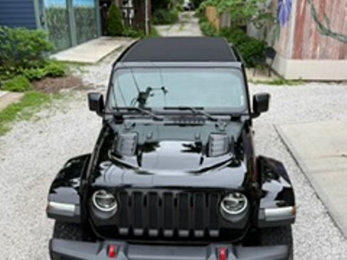 Used 2021 Jeep Wrangler Unlimited Rubicon AWD/4WD image 2