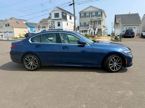 Used 2021 BMW 330e xDrive w/ Premium Package AWD/4WD image 6