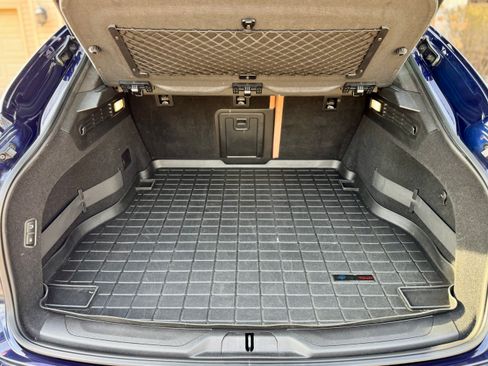 Used 2017 Maserati Levante Sport Utility 4D image 8